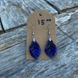 Chic Midnight Blue Leaf Earrings